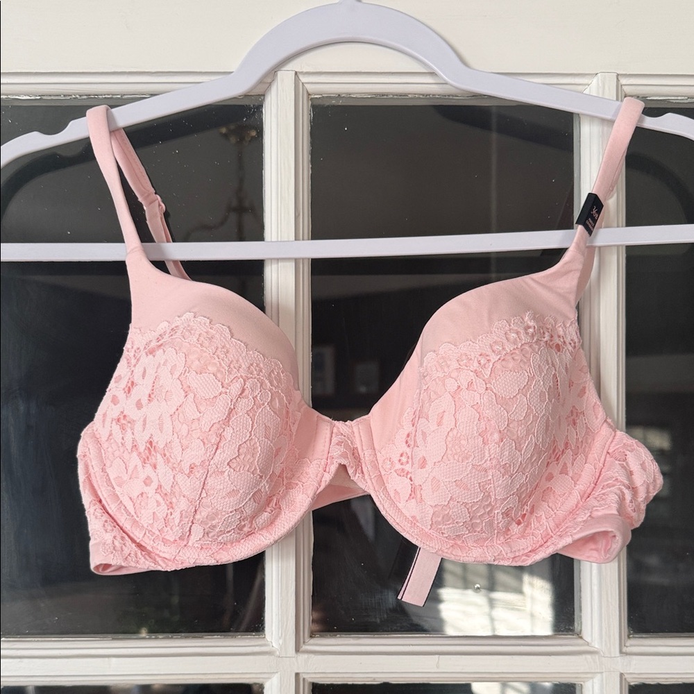 Body by Victoria Women's Lace Underwire Bra - Pink